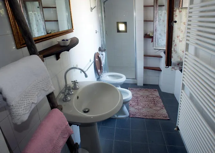 Le Poggiole Bed and breakfast Fiano (Piedmont)